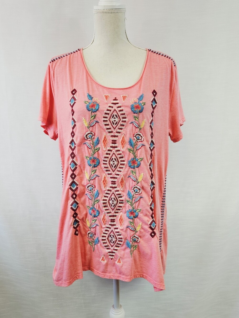 Johnny Was Joy Love Light Pink Floral Embroidered Tunic Top size Large